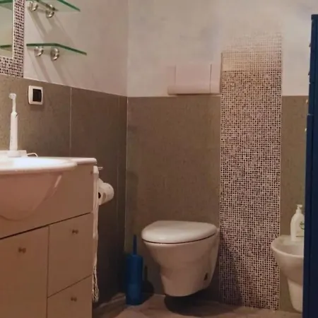 Casa Flora A Due Passi Dal Mare *