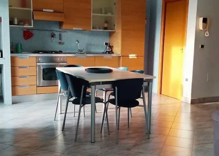 Casa Flora A Due Passi Dal Mare Giovinazzo